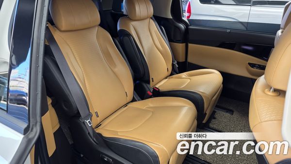 Kia Carnival 2021, фото 12