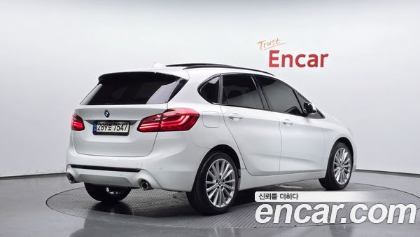 BMW 2 Series 2021, фото 2