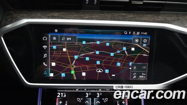 Audi A6 2021, фото 20