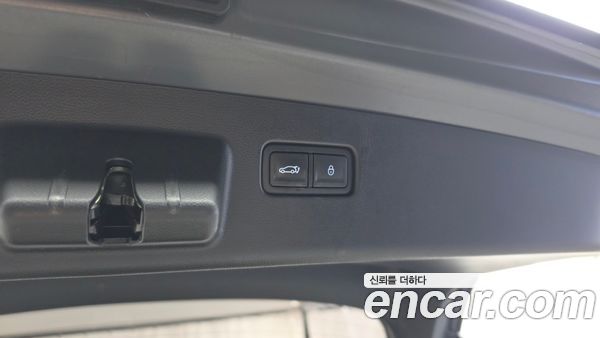 Genesis GV60 2022, фото 32