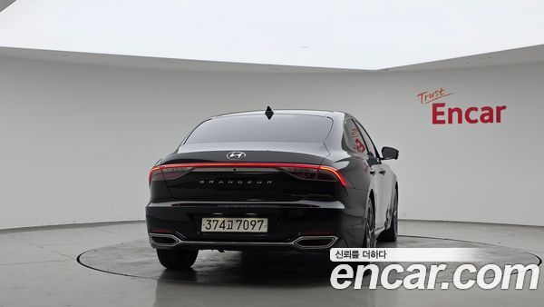 Hyundai Grandeur 2020, фото 4