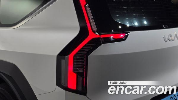 Kia EV9 2024, фото 9