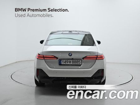 BMW 5 Series 2024, фото 4