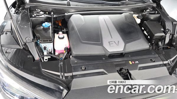 Kia EV6 2023, фото 6