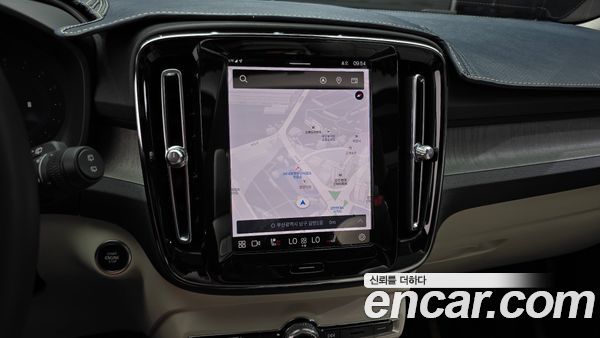 Volvo XC40 2023, фото 20