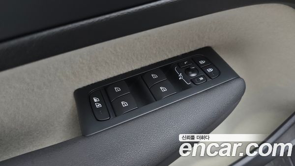 Volvo XC40 2023, фото 30