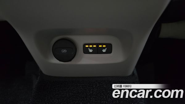 Volvo XC40 2023, фото 31
