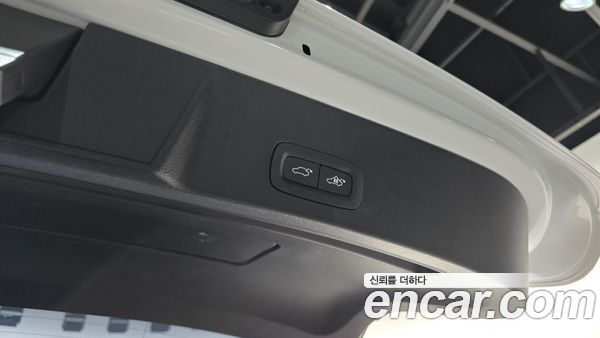 Volvo XC40 2023, фото 36