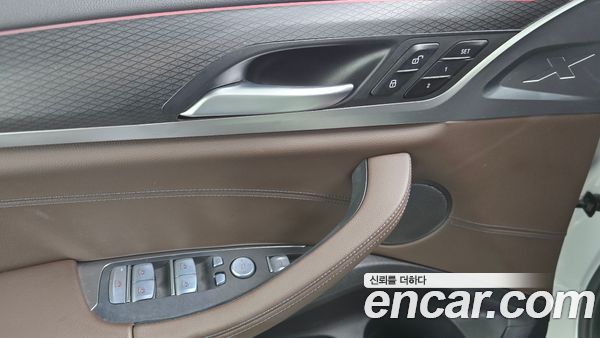 BMW X4 2023, фото 27