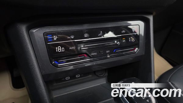 Volkswagen Tiguan 2023, фото 24