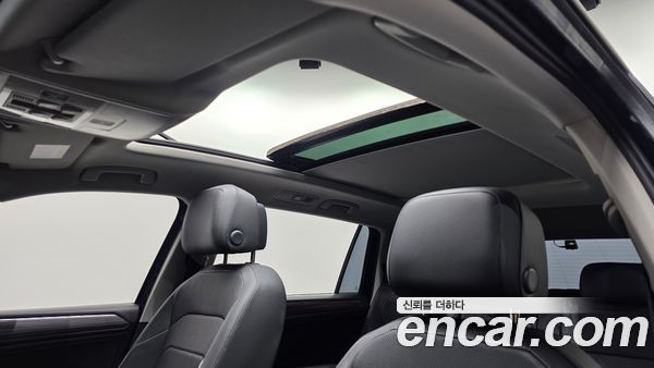 Volkswagen Tiguan 2023, фото 32