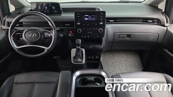 Hyundai Staria 2023, фото 10