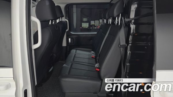Hyundai Staria 2023, фото 16