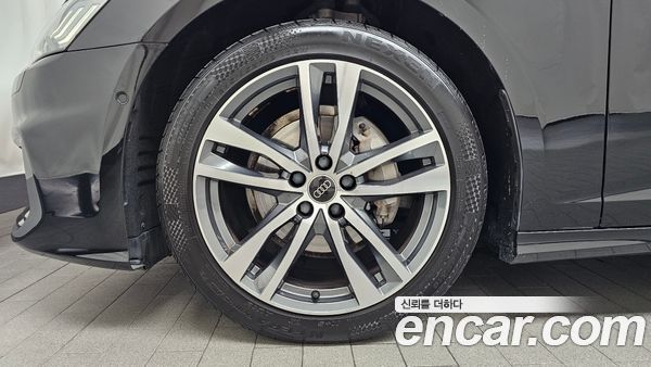 Audi A6 2023, фото 5