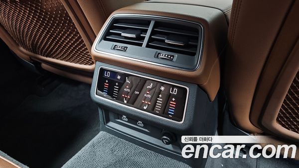 Audi A6 2023, фото 31