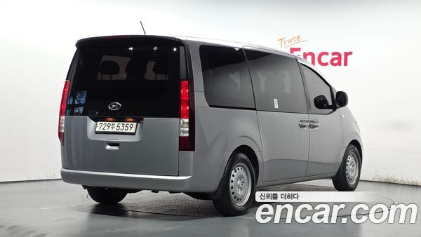 Hyundai Staria 2022, фото 2