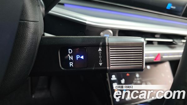 Hyundai Grandeur 2023, фото 11