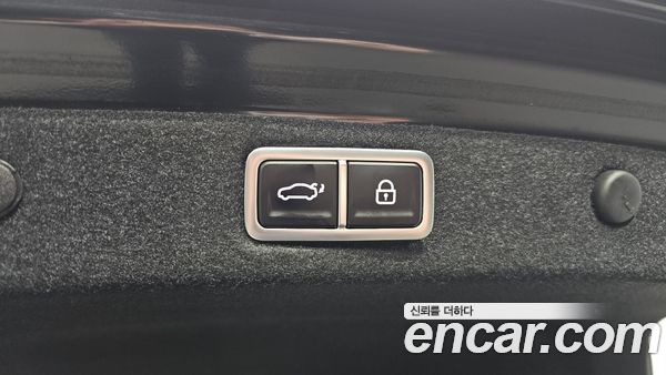 Hyundai Grandeur 2023, фото 35