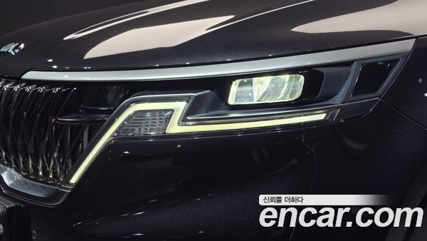 Kia Carnival 2021, фото 8