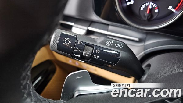 Kia Carnival 2023, фото 28