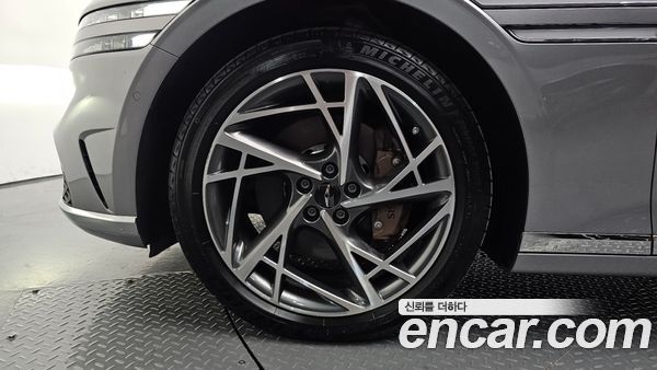 Genesis G90 2025, фото 4