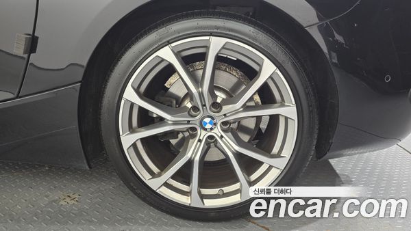 BMW Z4 2022, фото 7