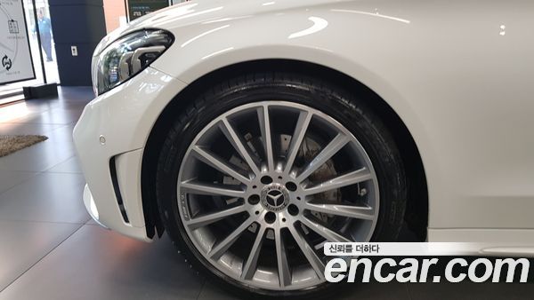 Mercedes-Benz C-Class 2023, фото 5