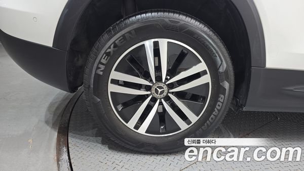 Mercedes-Benz GLB 2021, фото 5