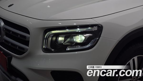 Mercedes-Benz GLB 2021, фото 8