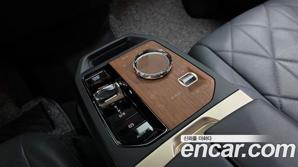 BMW iX 2022, фото 12
