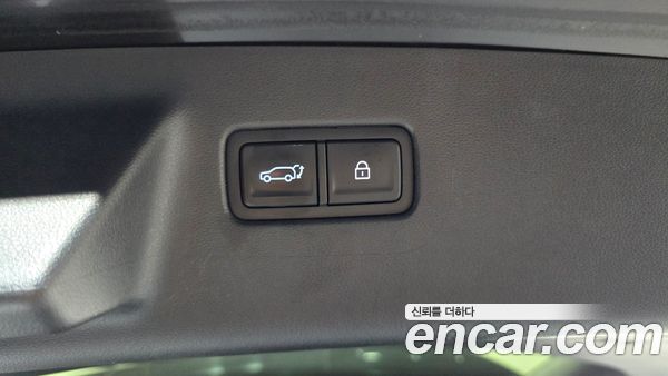 Hyundai Santa Fe 2025, фото 31