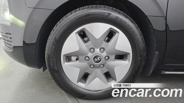 Hyundai Staria 2025, фото 5