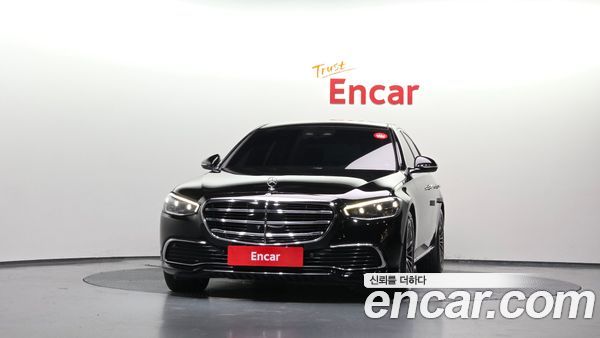 Mercedes-Benz S-Class 2022, фото 3