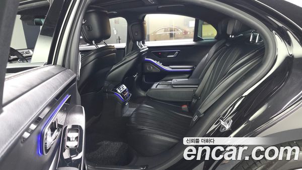 Mercedes-Benz S-Class 2022, фото 16