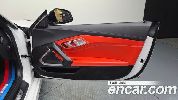 BMW Z4 2024, фото 15