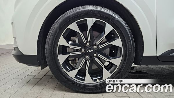 Kia Carnival 2023, фото 5