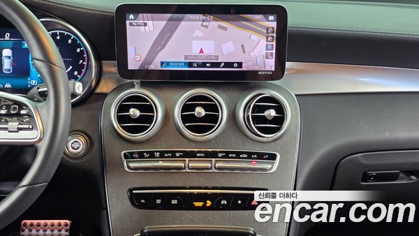 Mercedes-Benz GLC 2021, фото 20