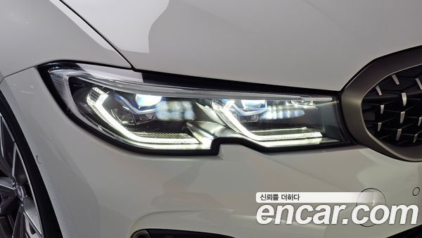BMW 3 Series 2022, фото 8