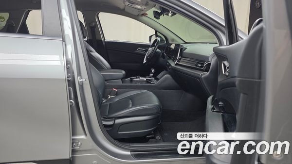 Kia Sportage 2023, фото 16