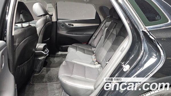 Hyundai Grandeur 2023, фото 15