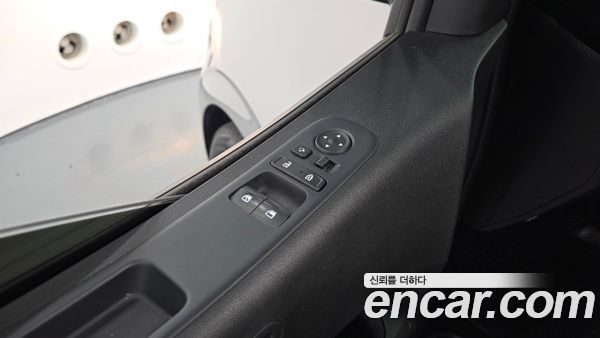 Hyundai Staria 2024, фото 28