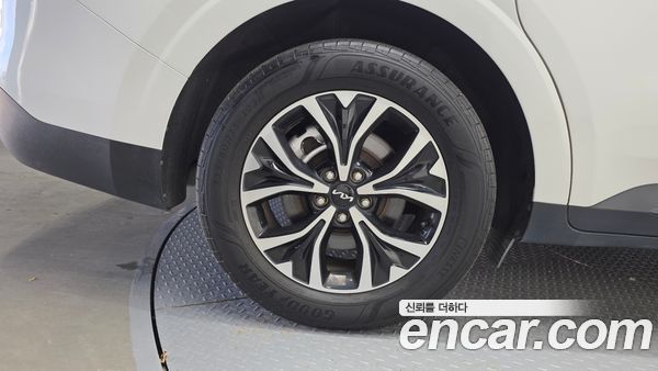 Kia Carnival 2023, фото 5