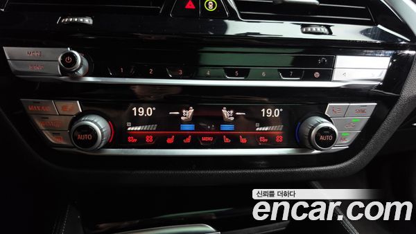 BMW 5 Series 2022, фото 31