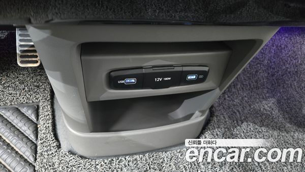 Hyundai Staria 2023, фото 30