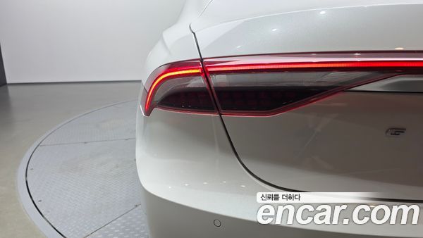 Hyundai Grandeur 2021, фото 9