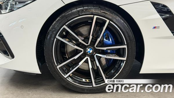 BMW Z4 2024, фото 5