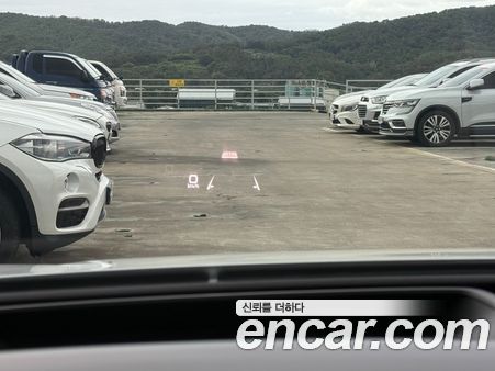 Audi Q4 e-tron 2022, фото 18