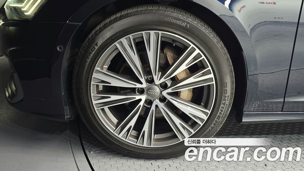 Audi A6 2021, фото 5