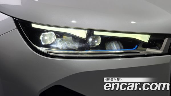 BMW iX 2024, фото 7