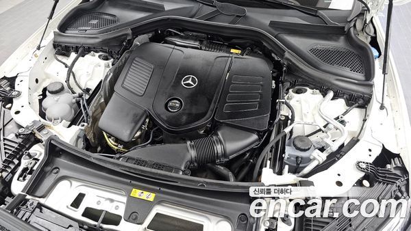 Mercedes-Benz GLC 2025, фото 6